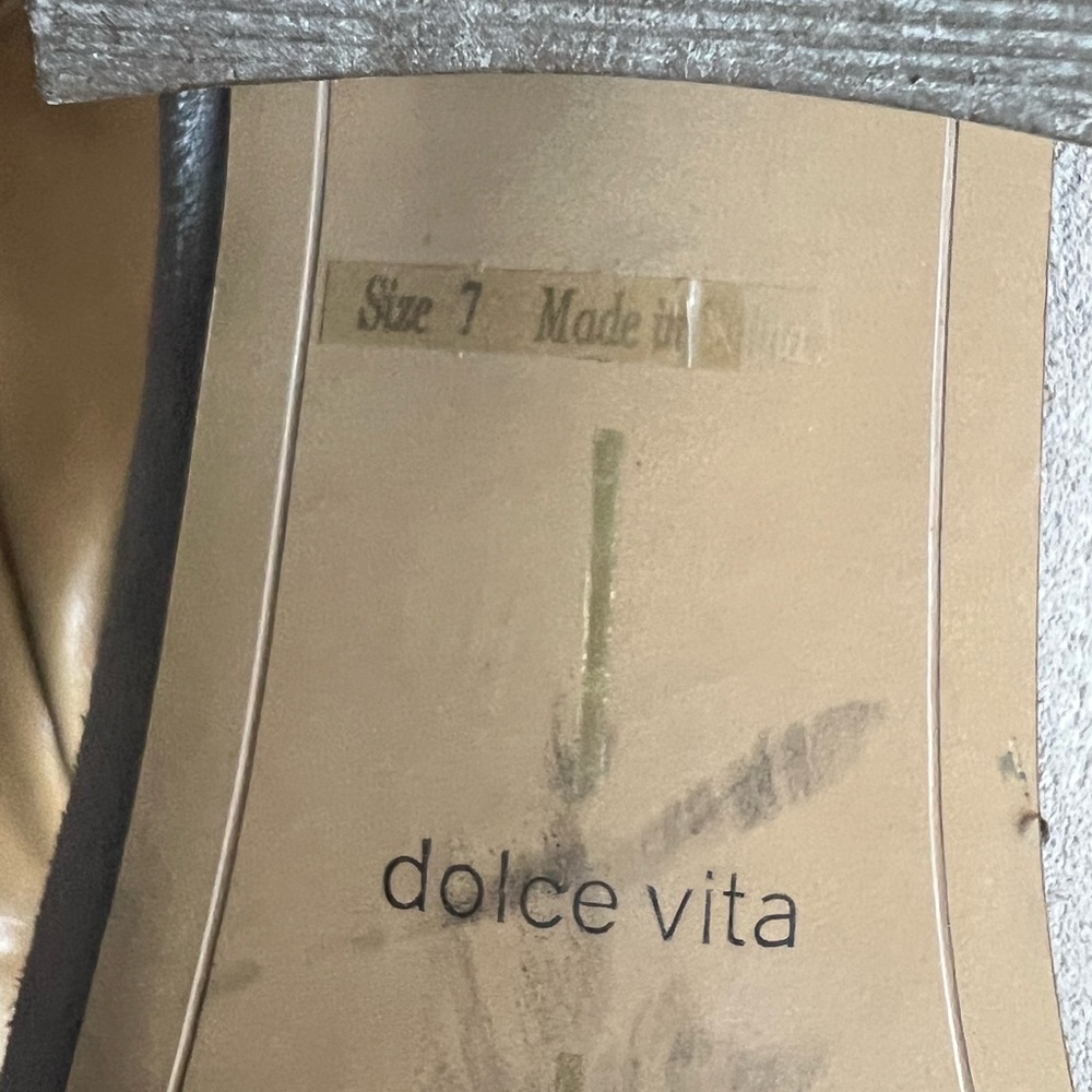 Light Gray Dolce Vita Suede Mules Size: 7 - Picture 2 of 5
